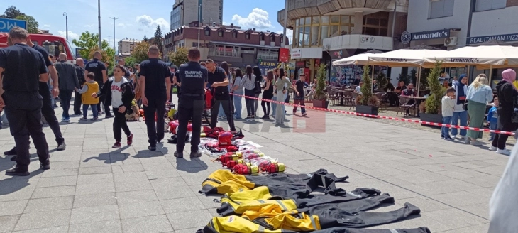 Доброволно противпожарно друштво формирано во Тетово со цел да ги помогне професионалните пожарникари на интервенции
