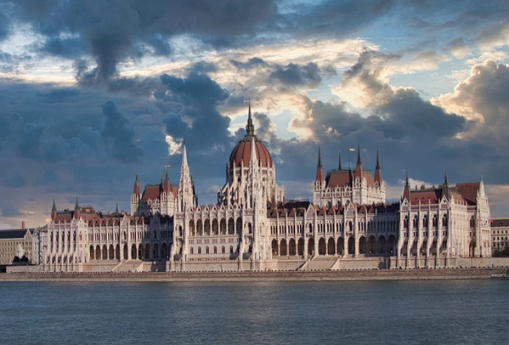 Hungarian parliament votes to quit International Criminal Court