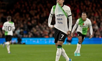 Тројца напаѓачи би можеле да го напуштат Ливерпул ова лето