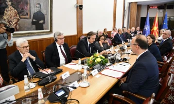 Debate: Cultural diplomacy is key to strengthening democracy