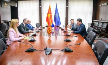 Takim i ministrit Misajllovski me euroambasadorin Rokas