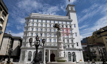 ВМРО-ДПМНЕ: Дали бизнис тандемот Филипче- Заев имале акции во индиска авиокомпанија