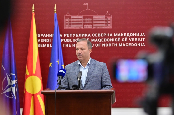 Спасовски: СДСМ повторно, во редовна постапка, го поднесува Предлог законот за поддршка на настраданите во пожарот во Кочани