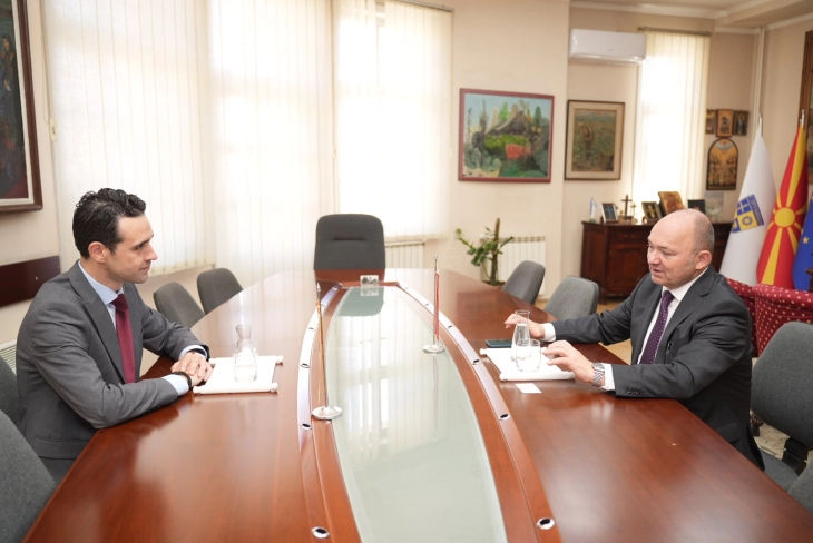 Амбасадорот на Австрија, Памер, во посета на Општина Струмица