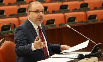 Царина: Заеднички делуваме со цел сузбивање на криминалот поврзан со аерозагадувањето, за неполни пет месеци анализирани 110 мостри горива