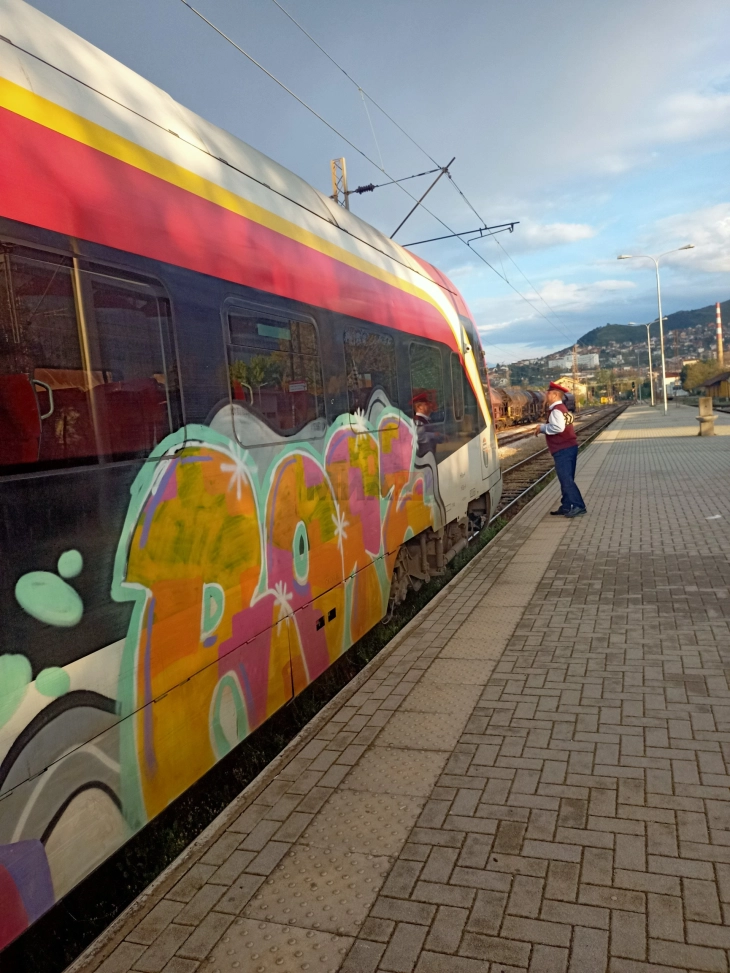 До крајот на месецов треба да заврши санацијата на пругата меѓу Лисиче и Драчево