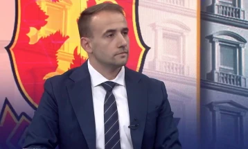 Стојановски: Договорот со Обединетото Кралство ќе биде јавен, следната недела влегува во собраниска процедура