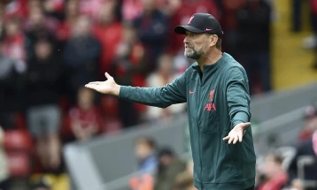 Клоп не е задоволен од критиките на навивачите на Ливерпул кон Трент