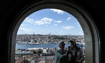 Турција до април ја посетиле 10,59 милиони странски туристи