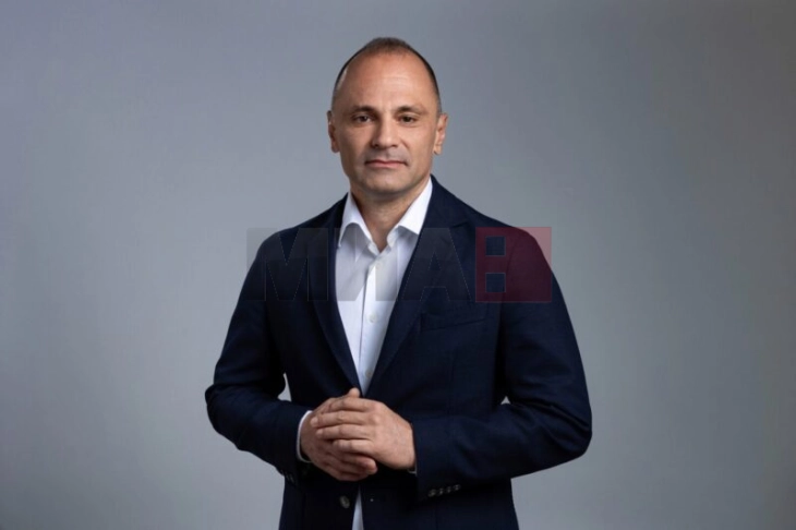 Filipçe: Shën Cirili dhe Metodi nuk janë vetëm simbol i shkrim-leximit, por edhe themeli i identitetit, gjuhës dhe kulturës sonë