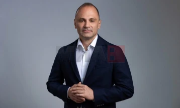 Filipçe: Shën Cirili dhe Metodi nuk janë vetëm simbol i shkrim-leximit, por edhe themeli i identitetit, gjuhës dhe kulturës sonë