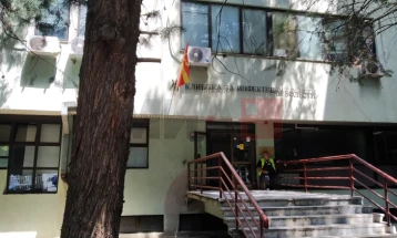 Cana për MIA-n: Personi i dytë me li të majmunit ende nuk është paraqitur për ekzaminim në Klinikën për Sëmundje Infektive