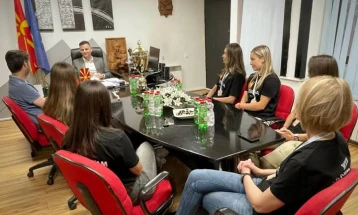 Градоначалникот на Македонска Каменица организираше прием за кошаркарките од „Баскет Кам“