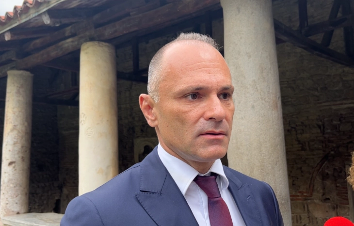 Филипче: Со договорот со Велика Британија Владата воведува данок на иднината, в понеделник ќе понудам конкретни точки за лидерска средба