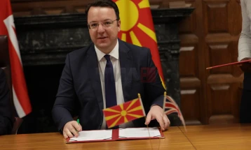 Nikolloski për MIA-n: Ne jemi të vetmit në rajon me të cilët Britania ka marrëveshje të këtillë, ne jemi të gatshëm dhe të motivuar për të realizuar projekte kapitale