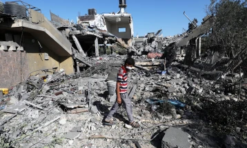 Reports: Latest Israeli attack in Gaza leaves at least 30 dead