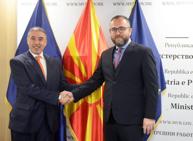 Средба на министерот Тошковски со амбасадорот на Катар, Рашид Бин Саид Ал-Кајарин