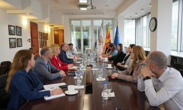 Drejtoria Doganore e forcon luftën kundër mallrave të falsifikuara, për 20 mijë produkte të konfiskuara këtë vit është konstatuar se janë të falsifikuara