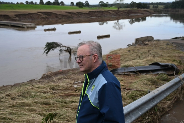 Австралиски премиер: Опоравувањето по поплавите ќе трае со месеци