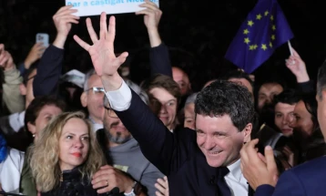 Romania and Poland elections offer EU reprieve but far-right performs strongly