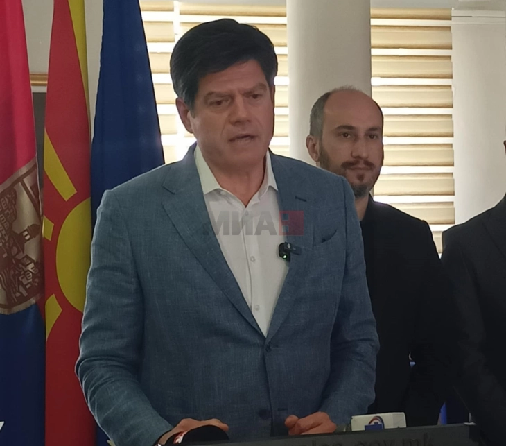 Рокас: Задоволен сум што ЕУ фондовите придонесуваат за успешна реализација на проекти во Општина Велес