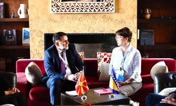 Средба на собраниска делегација со делегација од БиХ на Форумот во Мароко