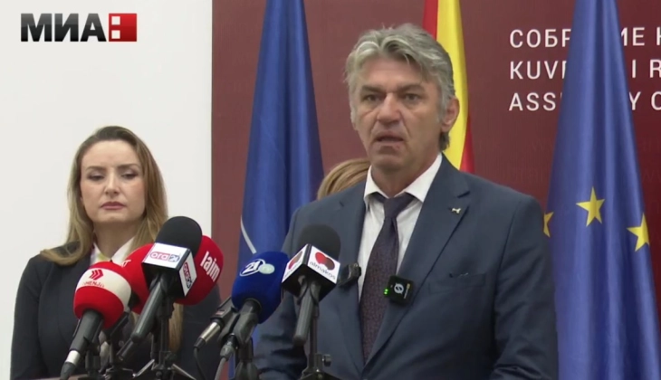 Села: Најавите дека пратеници од Европски фронт ќе прејдат во владејачкото мнозинство се лага и специјална активност на службите