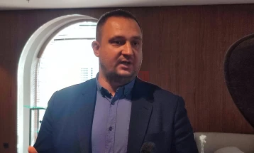 Trendafilov: Vetëm punëtorë të paguar mund të jenë produktiv