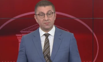 Mickoski: Deri në këtë moment nuk ka arritur asnjë koment nga kabineti i Radevit për takim të mundshëm me Siljanovska-Davkovën në Hagë