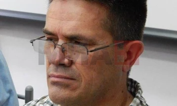 Книжевна вечер со Жарко Милениќ во Салон Империјал 2