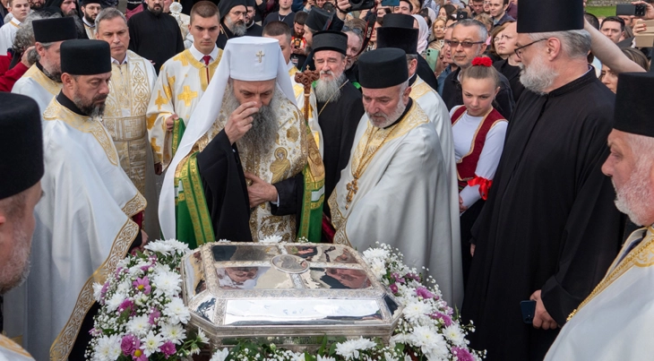 Во пресрет на Спасовден, раката на најзначајниот светец и патрон на Србија - Свети Сава - донесена во Белград