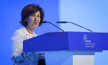 Siljanovska-Davkova nga Forumi i Astanës: Kemi nevojë për një botë që i zgjidh problemet në bazë të parimeve, jo forcës