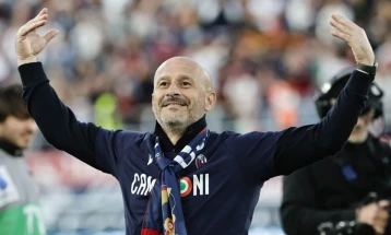 Италијано останува на клупата на Болоња