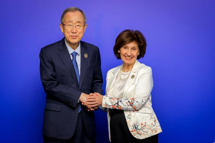 Siljanovska-Davkova discusses youth, EU integration and international principles at Astana International Forum meetings