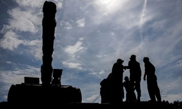 Најмалку 11 повредени на двете страни по уште една рунда воздушни напади меѓу Русија и Украина