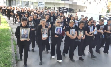 Families of Kochani fire victims persist in demanding justice at eighth protest march 