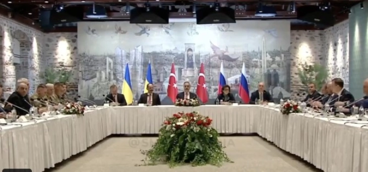 Ukraine and Russia meet for next round of ceasefire talks in Istanbul
