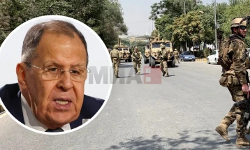 Lavrov: Pa tërheqjes së turpshme, NATO sërish kërkon mënyrë për të hyrë në Afganistan