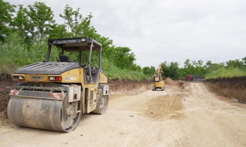 Продолжува уредувањето на индустриската зона Речица во кумановско