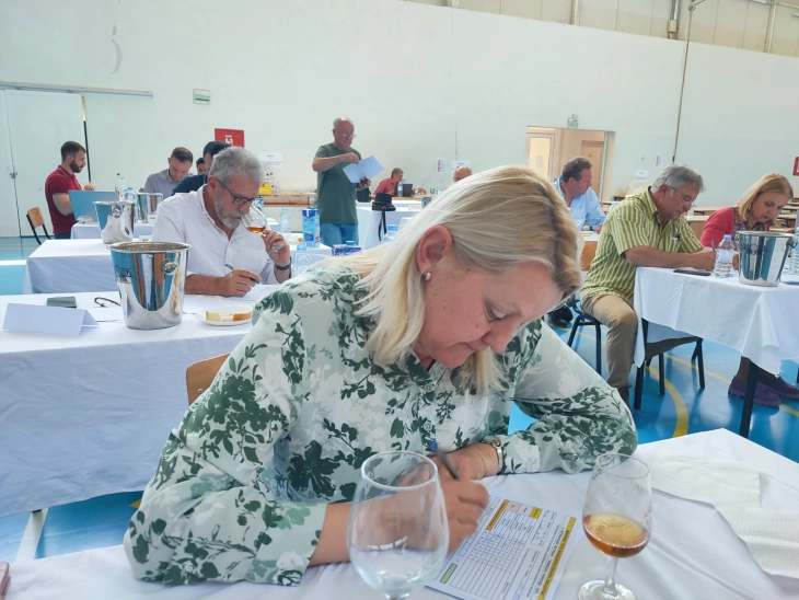 Рекордни 230 мостри за дегустација во рамките на меѓународниот фестивал „Тиквешка ракијада