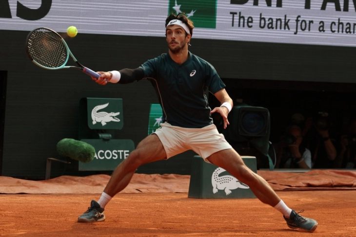 Мусети прв полуфиналист на Ролан Гарос