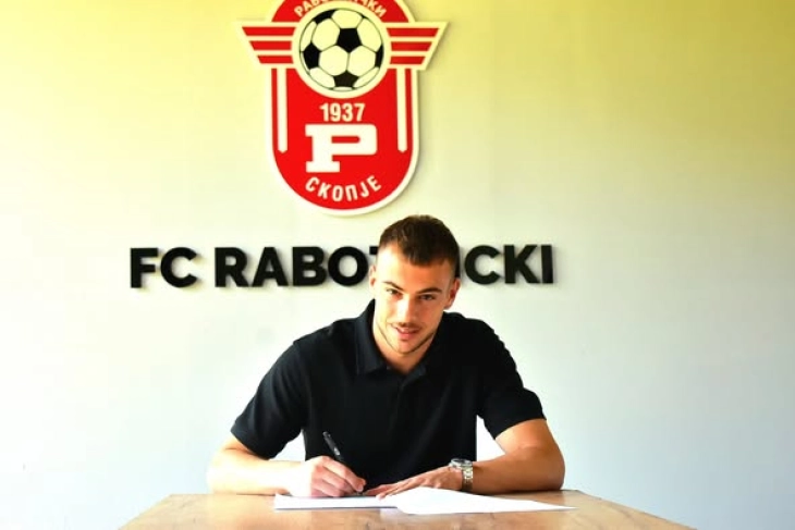 Василев нов голман на Работнички