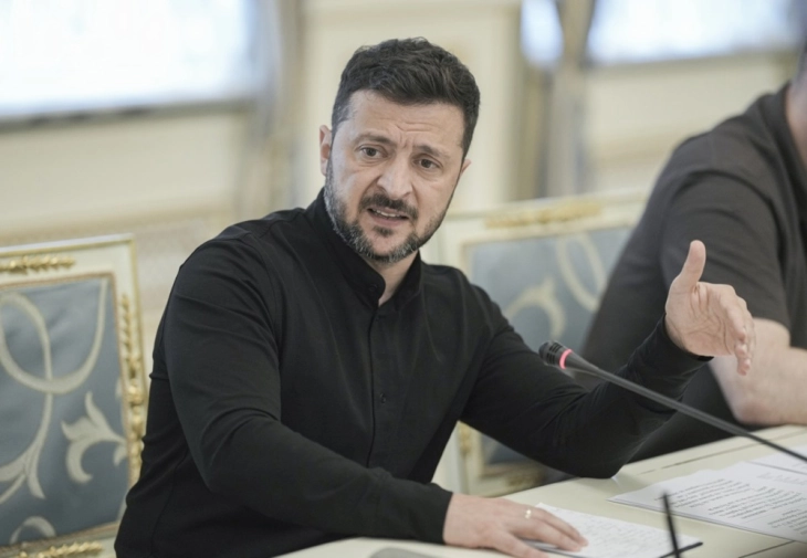 Zelenski propozon armëpushim derisa nuk takohet me Putinin