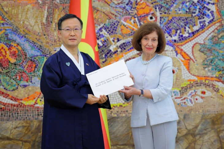 President Siljanovska-Davkova receives credentials of new Ambassador of the Republic of Korea