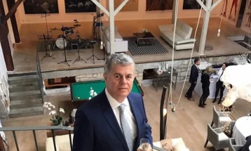 Shoqata turistike shqiptare alarmon: Turistët kosovarë për pushime zgjedhin vende tjera, veçanërisht Greqinë