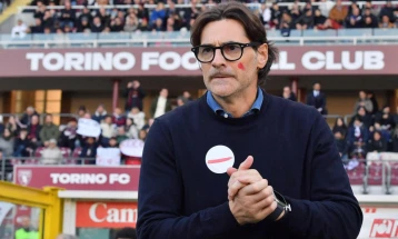 Ваноли го напушти тренерското место на Торино