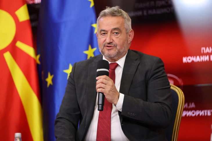 Клековски: Формирана е работна група за следење на напредокот при лекувањето на пациентите од Кочани