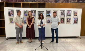 Отворена изложбата на фотографии „Секојдневен живот“