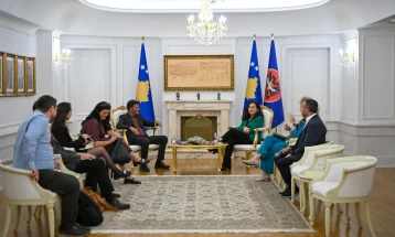 Presidentja Osmani takoi përfaqësues të organizatave joqeveritare