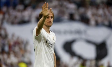 Медиуми: Модриќ идната недела потпишува за Милан